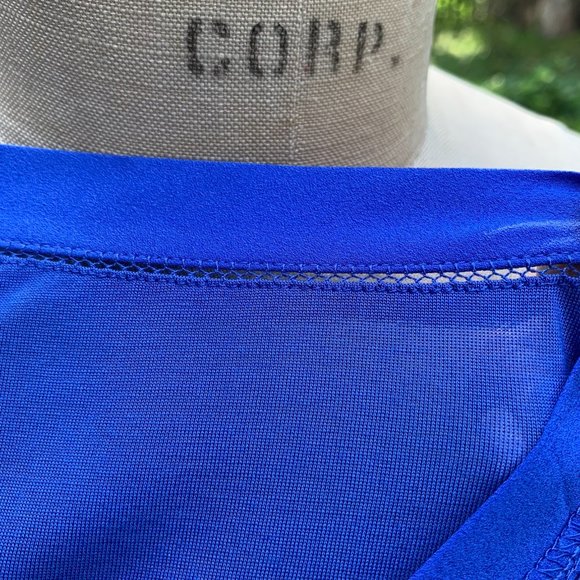 Cobalt Blue Low-neck Camisole, No Labels - Picture 9 of 9